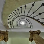 Deluxe Condo near Wenceslas Square by Prague Days
